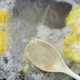 玉米胡萝卜鸡汤的做法步骤：4