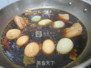 蛋肉一锅端（卤制）的做法步骤：3