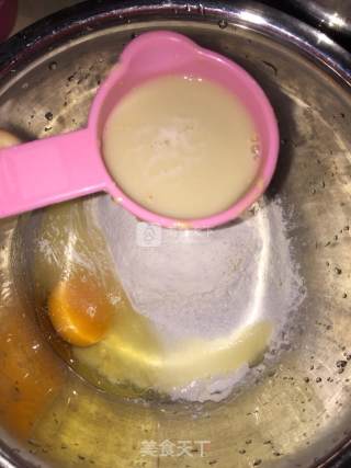 辫子面包的做法步骤：1
