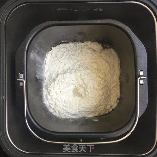 花儿椰蓉面包的做法步骤：2