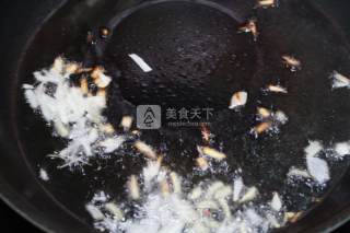 莲子鸡丁的做法步骤：4