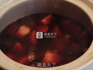 百变甜品【冬季篇】排毒瘦身 赤小豆红薯糖水的做法步骤：4