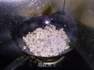 酸豆角炖鲈鱼的做法步骤：4