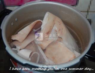 白切羊肉的做法步骤：1