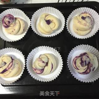 紫薯面包卷的做法步骤：7