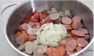部队锅（韩国的一种火锅）的做法步骤：4
