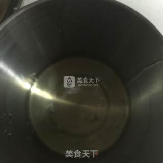 草莓蛋糕卷的做法步骤：1