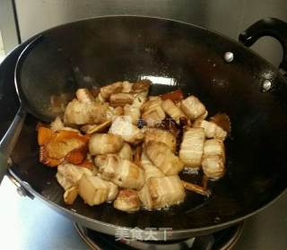 板栗烧肉的做法步骤：5
