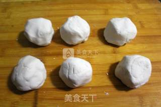 芝麻糯米饼的做法步骤：4