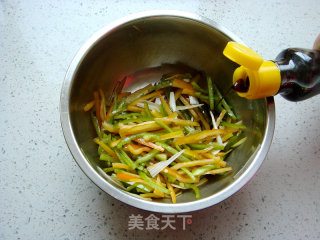 凉拌青椒丝的做法步骤：6