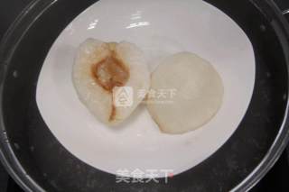 止咳润肺良药——蜂蜜冰糖炖雪梨的做法步骤：3