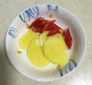 香辣萝卜炖牛腩的做法步骤：4