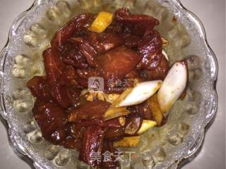 白菜猪肉炖粉条的做法步骤：1
