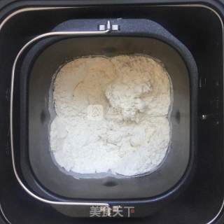 奶香吐司的做法步骤：1