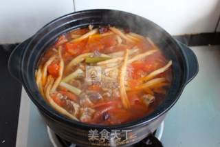 冬季养生牛肉汤的做法步骤：8