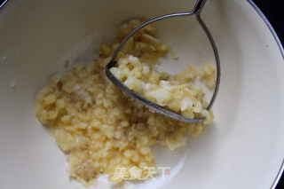 冬季养生香蕉饼的做法步骤：2