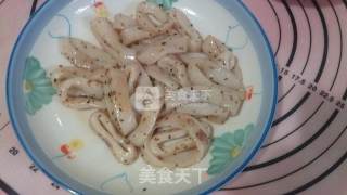 芝加哥酱鱿鱼烩二菇的做法步骤：5