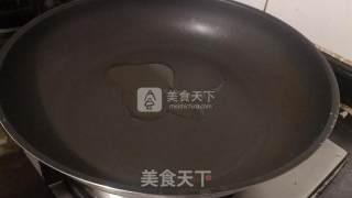 芝加哥酱鱿鱼烩二菇的做法步骤：6