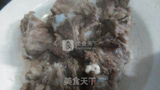 排骨山药芸豆汤的做法步骤：3