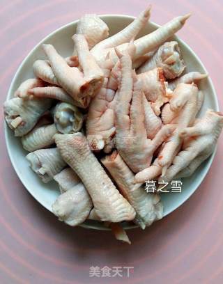 花生凤爪汤的做法步骤：2