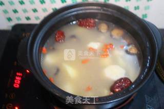 香菇山药排骨养生汤的做法步骤：11