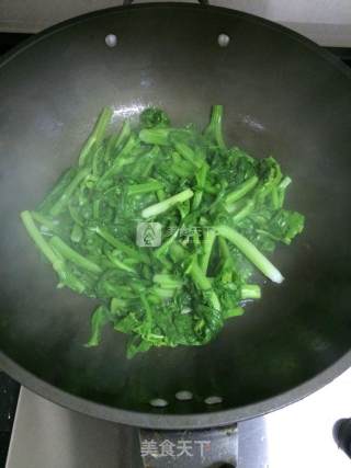 蒜蓉菜心的做法步骤：5