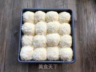 牛奶椰蓉小餐包的做法步骤：7