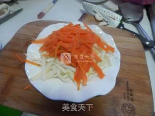 茭白炒蛋皮的做法步骤：4