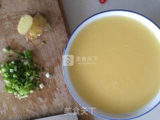 蛋羹鸡蛋面的做法步骤：1