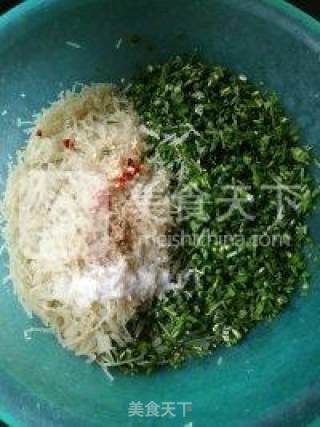 韭菜粉丝芝麻饼的做法步骤：2