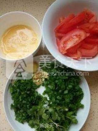 西红柿鸡蛋汤的做法步骤：1
