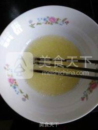 芝麻鸡蛋糕的做法步骤：1