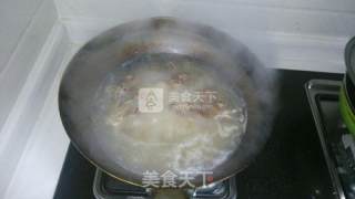 鸡架粉丝汤的做法步骤：3