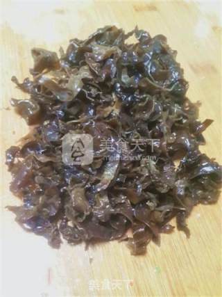 彩椒萝卜拌木耳的做法步骤：4