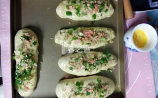 香葱肉松面包的做法步骤：13