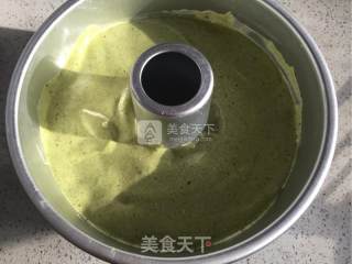 抹茶蜜豆戚风蛋糕的做法步骤：13