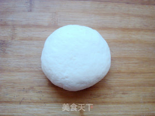 尖椒葱花饼的做法步骤：1