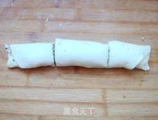 尖椒葱花饼的做法步骤：6