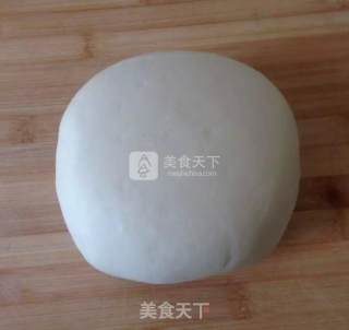 核桃芝麻花卷的做法步骤：2