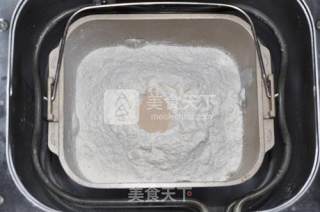 紫薯面包卷的做法步骤：1