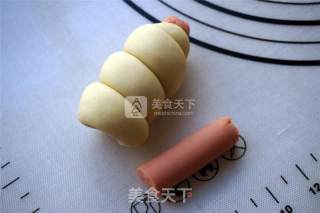 肠仔包的做法步骤：8