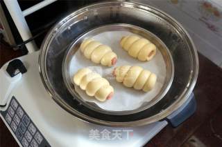 肠仔包的做法步骤：9