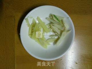 青椒肉丝面的做法步骤：4