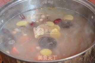 山药胡萝卜鸡汤的做法步骤：7