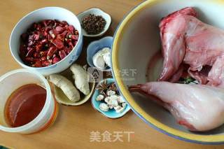 养生美容麻辣冷吃兔的做法步骤：1