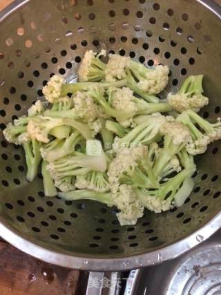 豆豉煸有机花菜的做法步骤：1