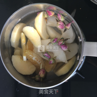 暖暖的玫瑰花果茶-原汁原味的花果香来一杯吧~的做法步骤：3