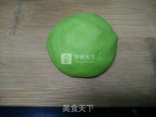 绿色千层馅饼的做法步骤：1