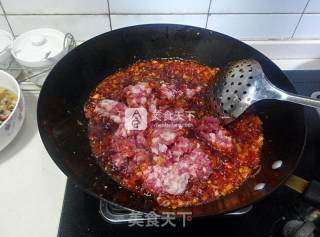无辣不欢——私房香辣拌饭酱的做法步骤：11