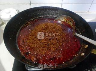 无辣不欢——私房香辣拌饭酱的做法步骤：12